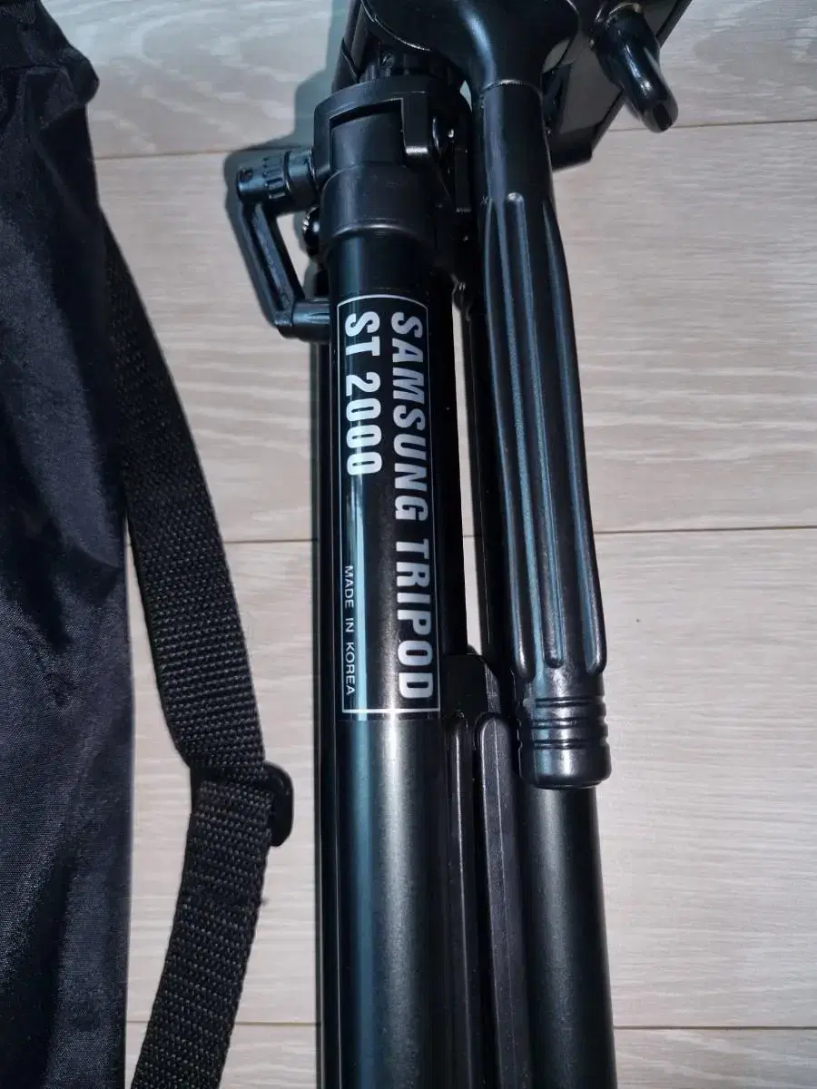 삼성 TRIPOD ST2000 카메라삼각대